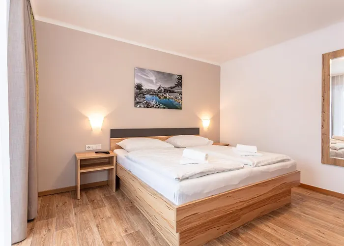 Апартаменты Hollin By We Rent, Jokercard Included *