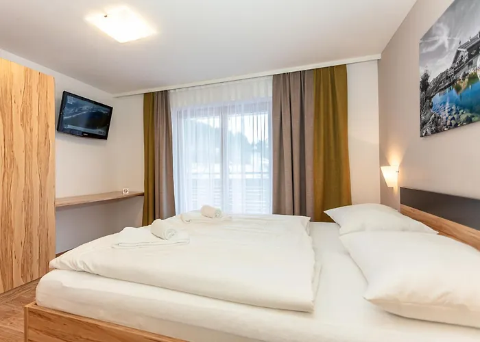 Hollin By We Rent, Jokercard Included Зальбах-Хинтерглемм