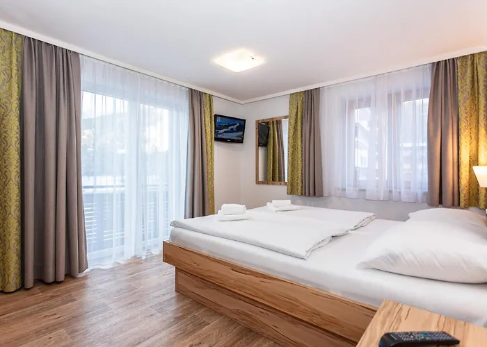 Hollin By We Rent, Jokercard Included Зальбах-Хинтерглемм