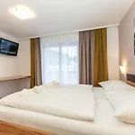Hollin By We Rent, Jokercard Included Saalbach-Hinterglemm